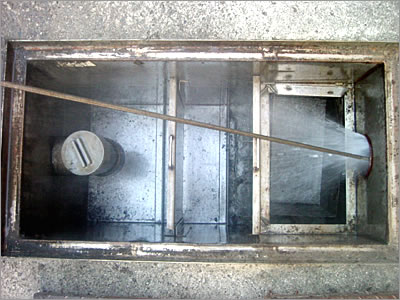 image001